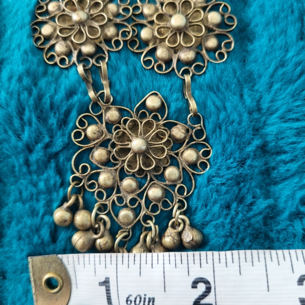 VINTAGE NECKLACE